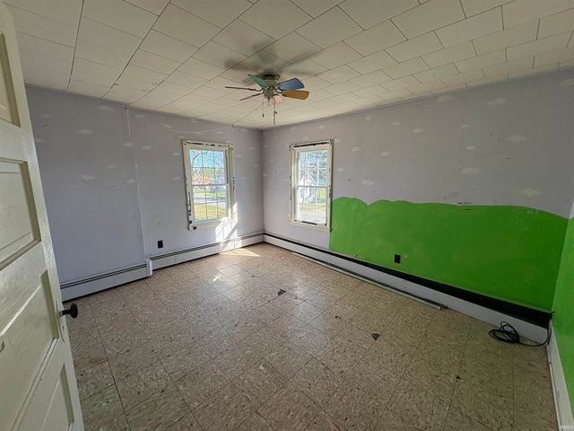 530 E 11th Street, Rushville, IN 46173