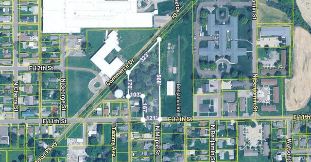 530 E 11th Street, Rushville, IN 46173