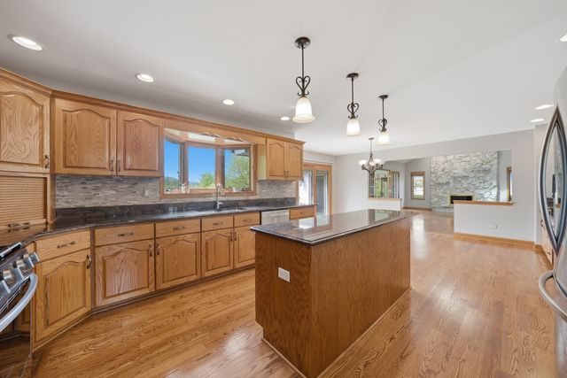 11911 Timber Edge Lane, Orland Park, IL 60467