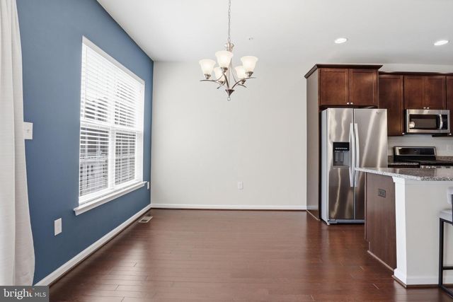 6082 FORUM SQ, Frederick, MD 21703