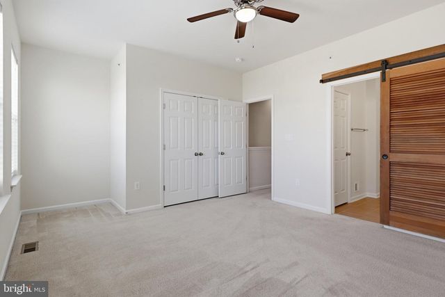6082 FORUM SQ, Frederick, MD 21703