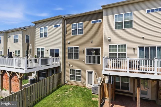6082 FORUM SQ, Frederick, MD 21703