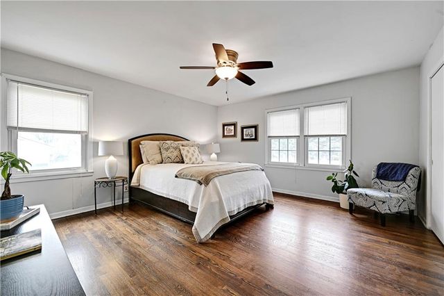 9709 State Line Road, Kansas City, MO 64114