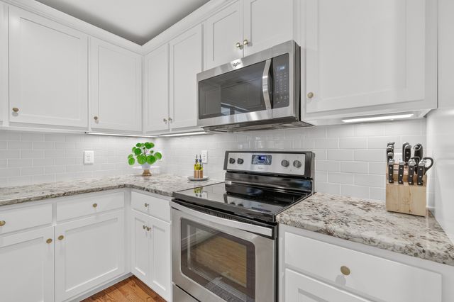 1122 Meriweather Ln, Lebanon, TN 37087
