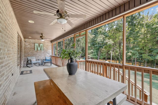 1122 Meriweather Ln, Lebanon, TN 37087