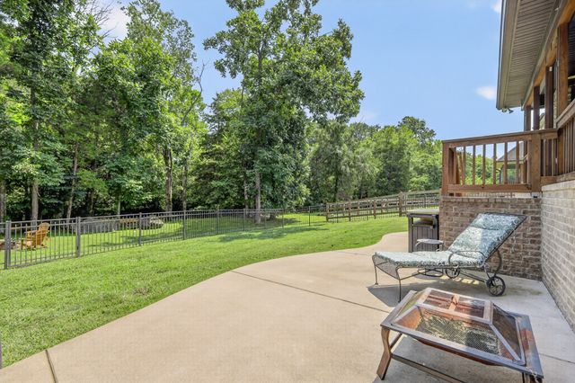 1122 Meriweather Ln, Lebanon, TN 37087
