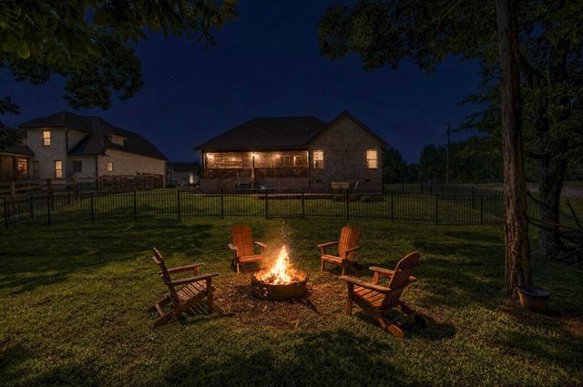 1122 Meriweather Ln, Lebanon, TN 37087