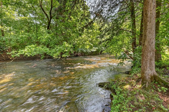 1122 Meriweather Ln, Lebanon, TN 37087