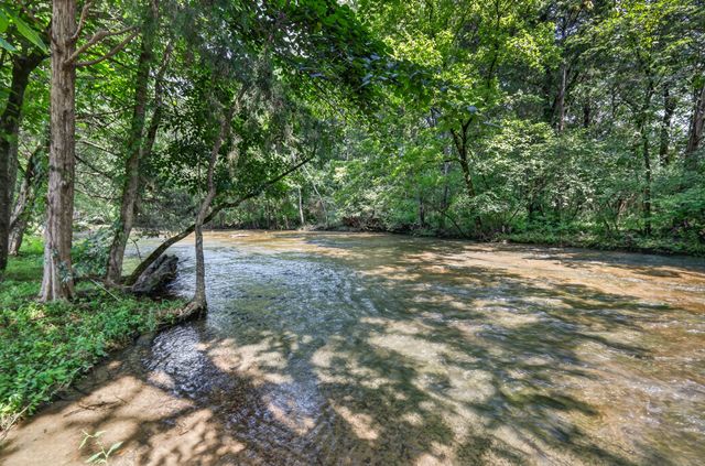1122 Meriweather Ln, Lebanon, TN 37087