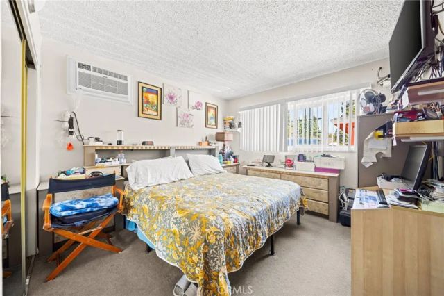 812 N Mallard, Orange, CA 92867