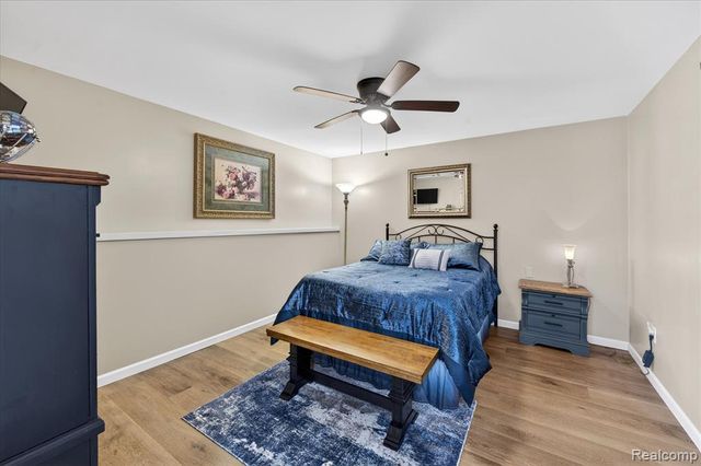 6156 Summerbrooke Circle, Fowlerville, MI 48836