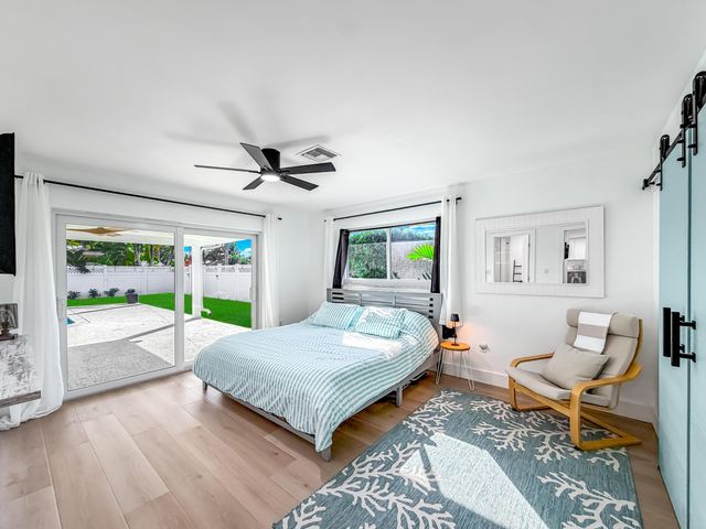 1098 W Camino Real, Boca Raton, FL 33486