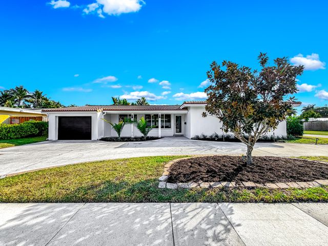 1098 W Camino Real, Boca Raton, FL 33486