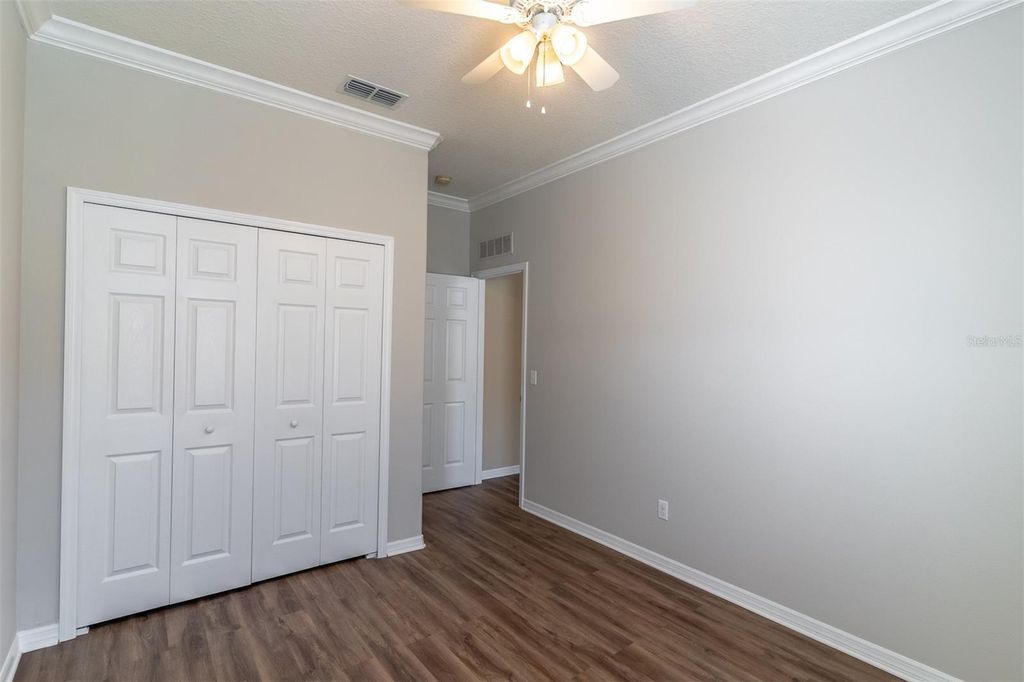 Image 25 of property listing at 12923 SAWGRASS PINE CIRCLE, Orlando, FL 32824