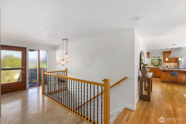 235 174th Place NE, Bellevue, WA 98008