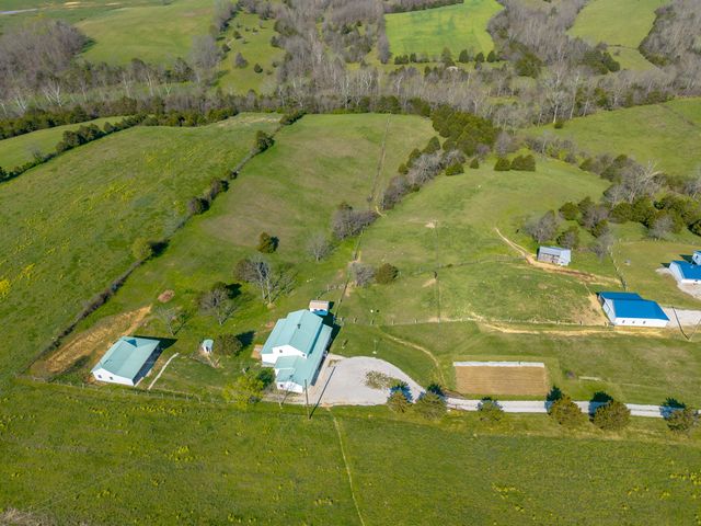 607 Saunders Lane, Hillsboro, KY 41049