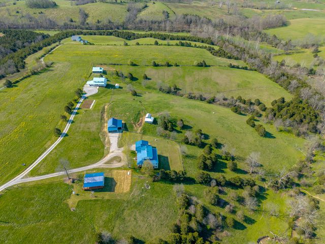607 Saunders Lane, Hillsboro, KY 41049