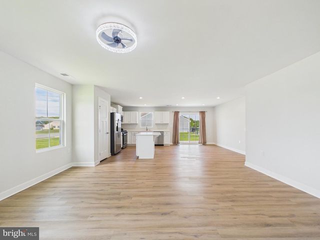 126 LAERTES DR, Dover, DE 19901