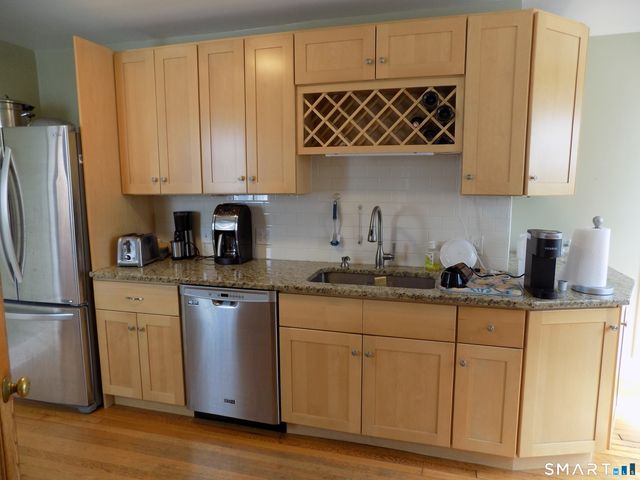 40 Woodland Street, Bristol, CT 06010