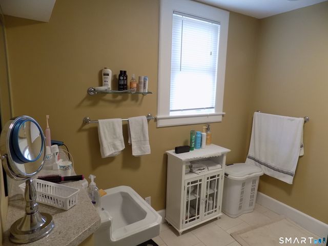 40 Woodland Street, Bristol, CT 06010