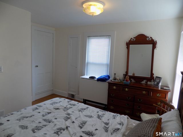 40 Woodland Street, Bristol, CT 06010