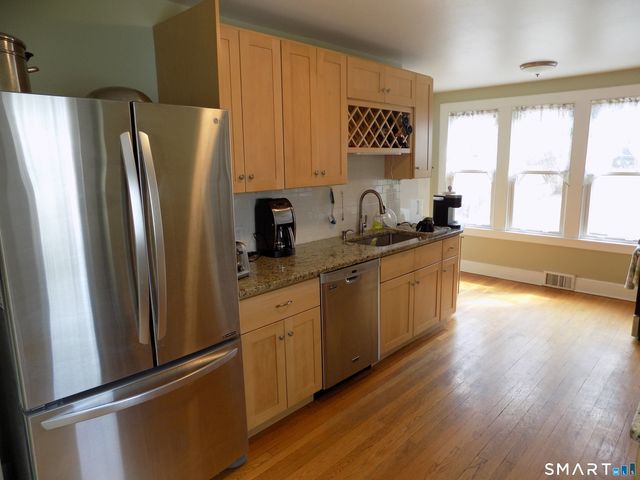 40 Woodland Street, Bristol, CT 06010