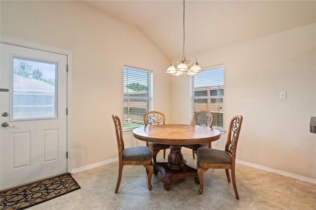 123 Sunset Falls Drive, La Marque, TX 77568