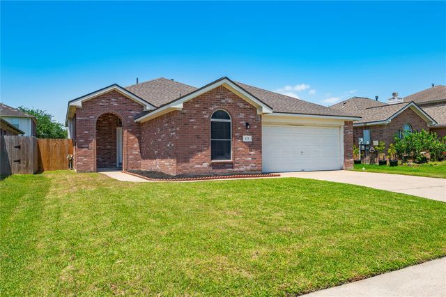 123 Sunset Falls Drive, La Marque, TX 77568