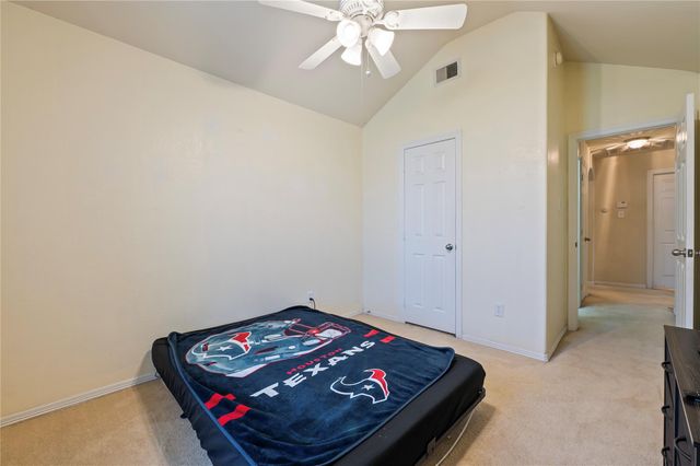 123 Sunset Falls Drive, La Marque, TX 77568
