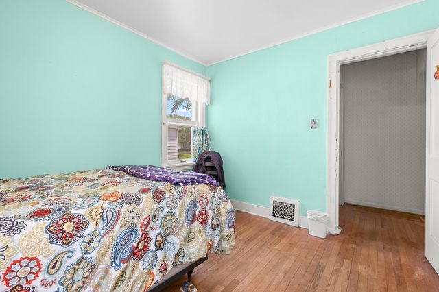 314 Wallace Avenue, St. Joseph City, MI 49085