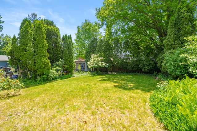 314 Wallace Avenue, St. Joseph City, MI 49085