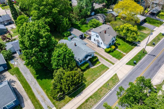 314 Wallace Avenue, St. Joseph City, MI 49085