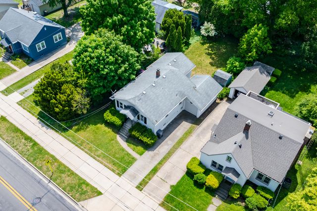 314 Wallace Avenue, St. Joseph City, MI 49085