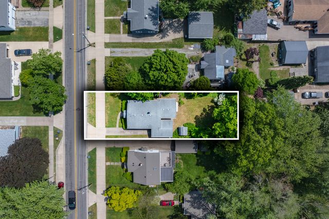 314 Wallace Avenue, St. Joseph City, MI 49085