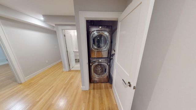 1896 Beacon St. 1, Brookline, MA 02445