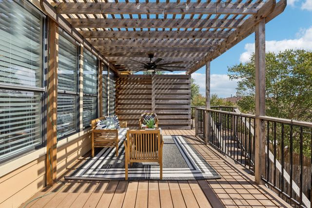 6701 Covered Bridge DR 40, Austin, TX 78736