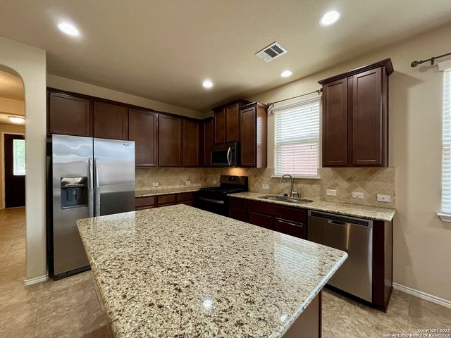 8406 Loska, San Antonio, TX 78251