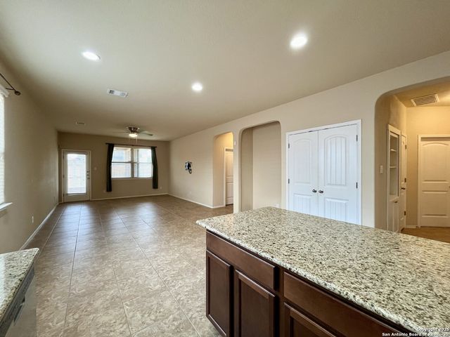 8406 Loska, San Antonio, TX 78251