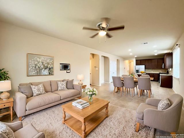 8406 Loska, San Antonio, TX 78251