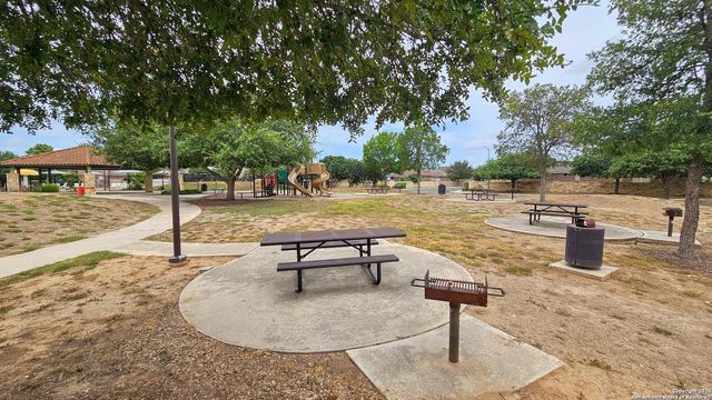 8406 Loska, San Antonio, TX 78251