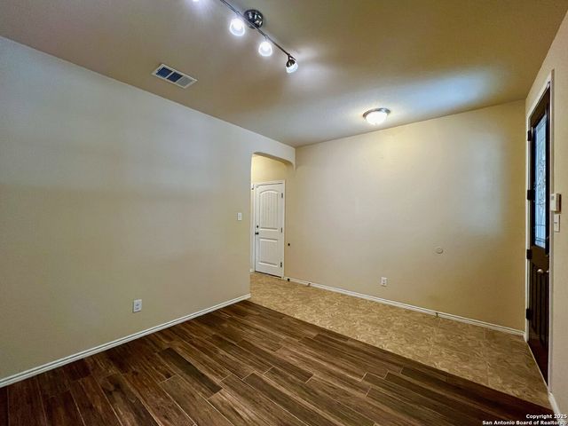 8406 Loska, San Antonio, TX 78251