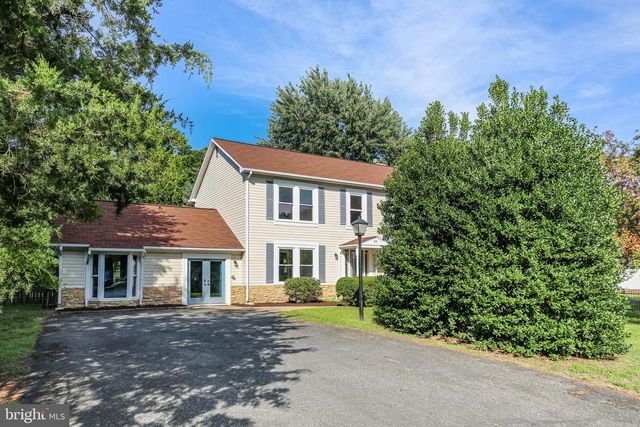 89 CLEREMONT DR, Fredericksburg, VA 22405