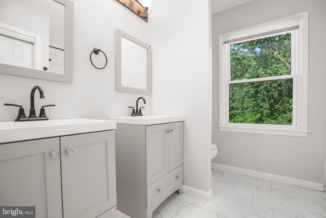 89 CLEREMONT DR, Fredericksburg, VA 22405