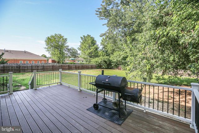 89 CLEREMONT DR, Fredericksburg, VA 22405