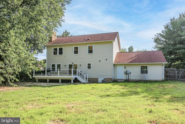 89 CLEREMONT DR, Fredericksburg, VA 22405