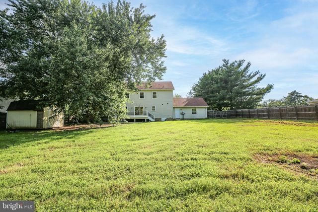 89 CLEREMONT DR, Fredericksburg, VA 22405