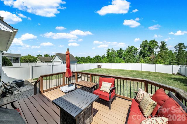 16416 Leavitt Lane, Davidson, NC 28036
