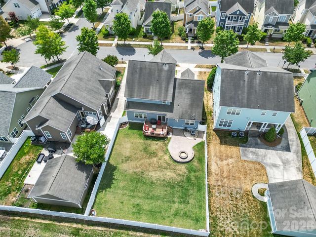 16416 Leavitt Lane, Davidson, NC 28036