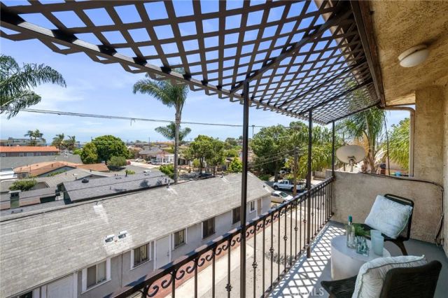 2230 S Alma Avenue 4, San Pedro, CA 90731