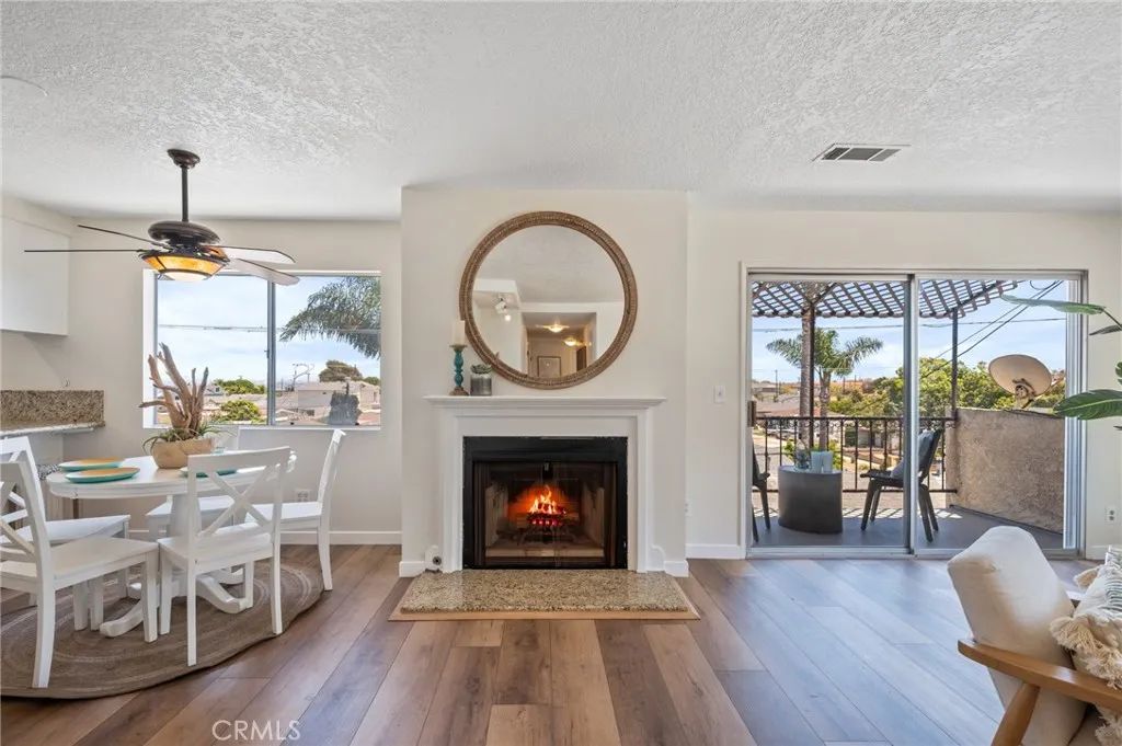 2230 S Alma Avenue 4, San Pedro, CA 90731